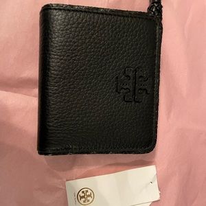 Brand new black Tory Burch wallet
